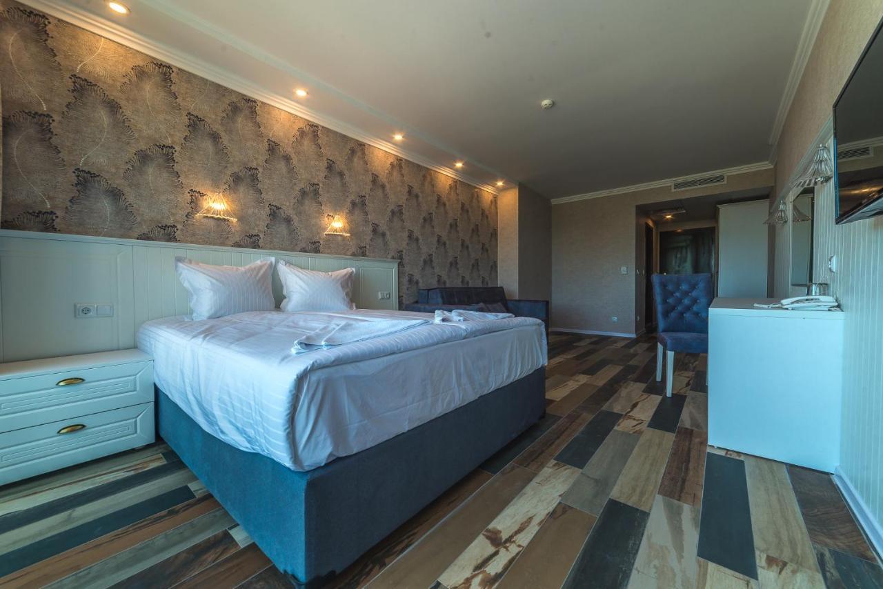 Hotel Baikal - All Inclusive Pantai Sunny Bagian luar foto