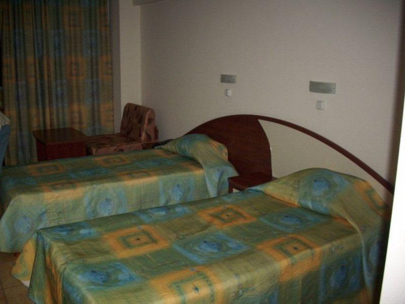 Hotel Baikal - All Inclusive Pantai Sunny Bagian luar foto