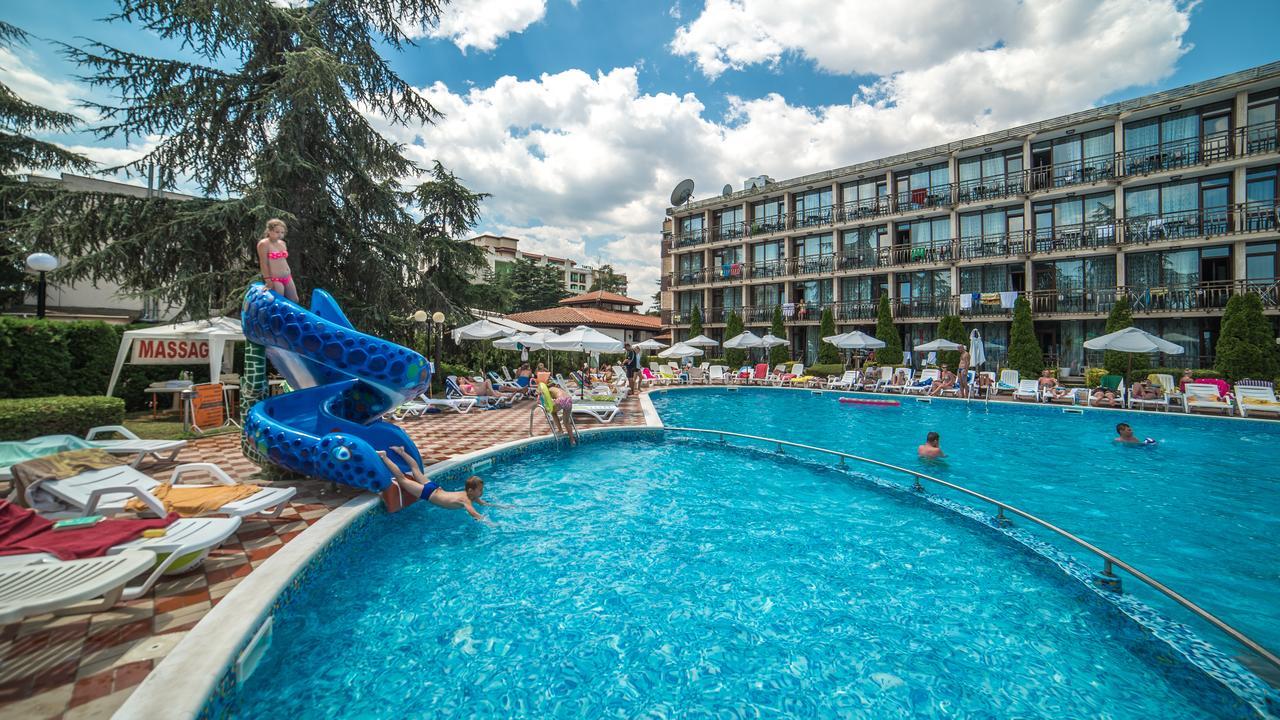 Hotel Baikal - All Inclusive Pantai Sunny Bagian luar foto