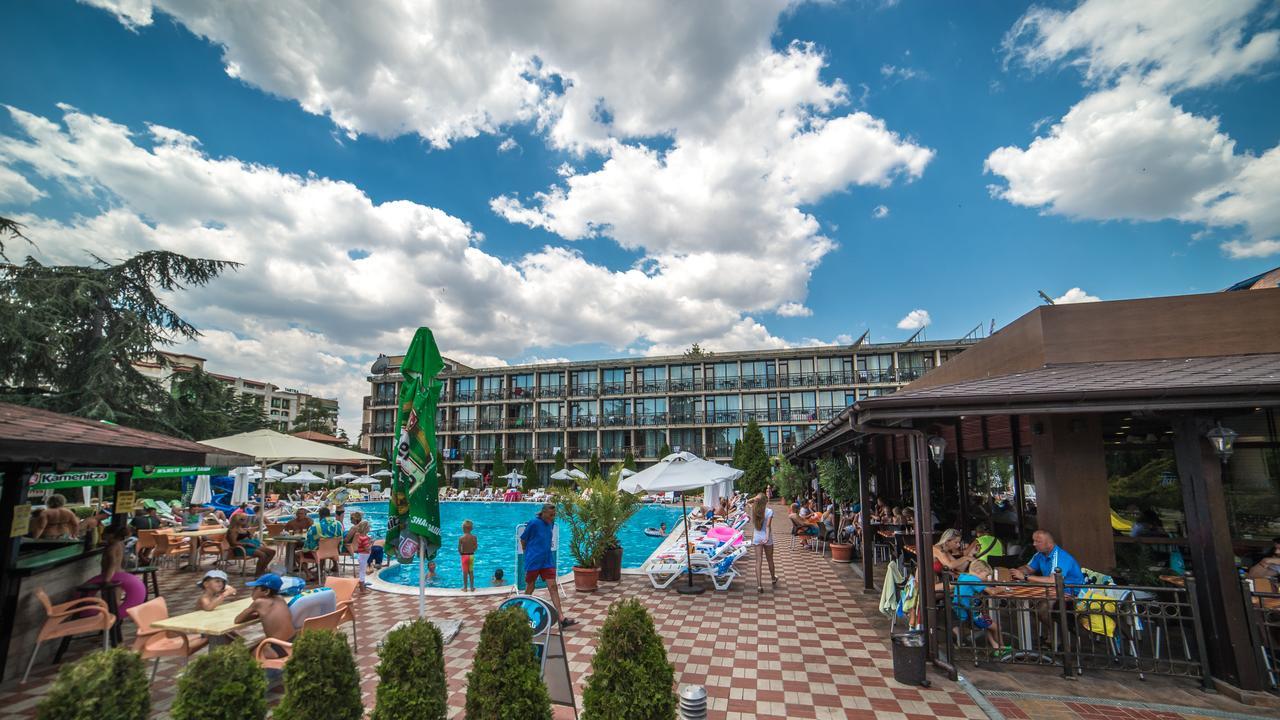 Hotel Baikal - All Inclusive Pantai Sunny Bagian luar foto