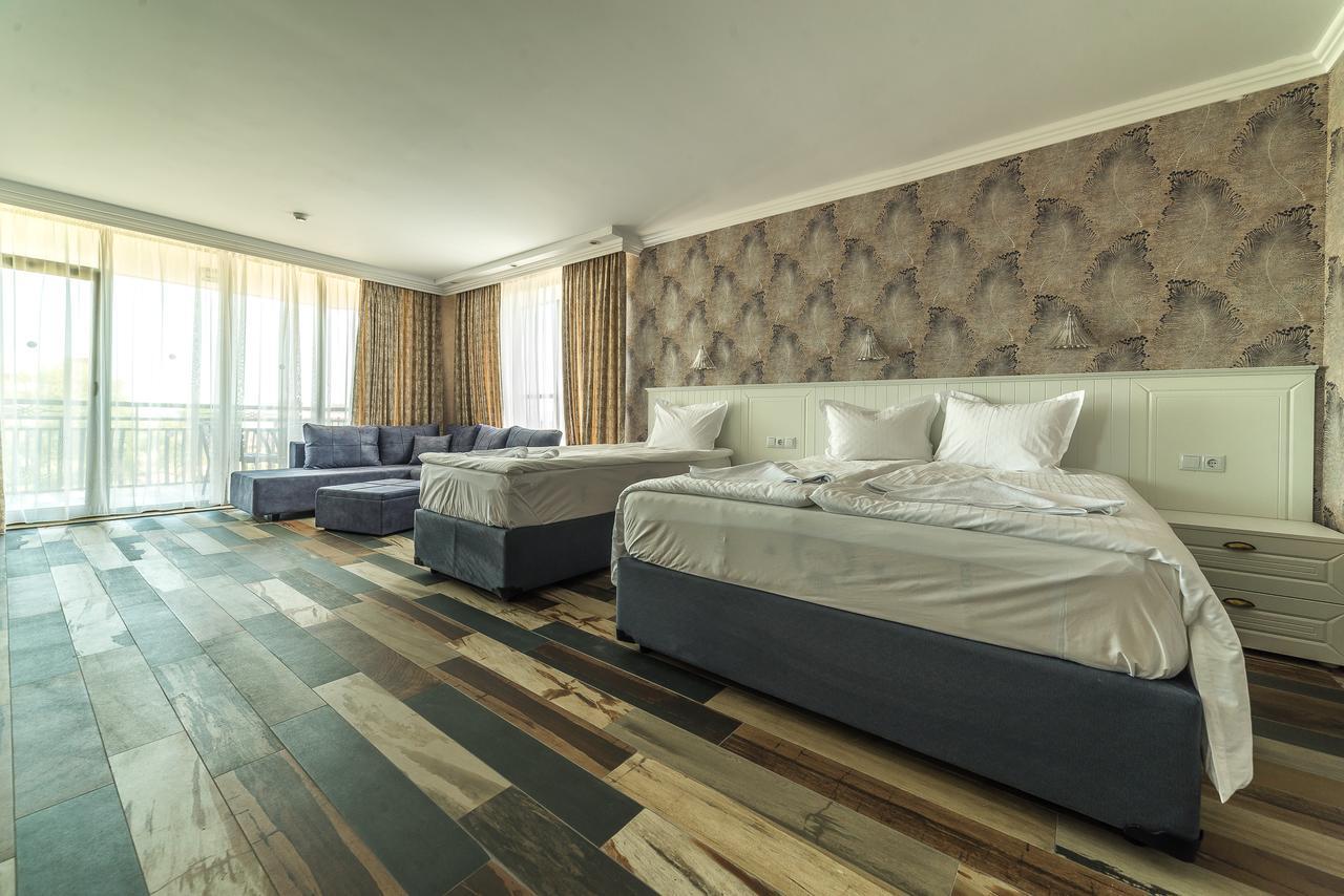 Hotel Baikal - All Inclusive Pantai Sunny Bagian luar foto